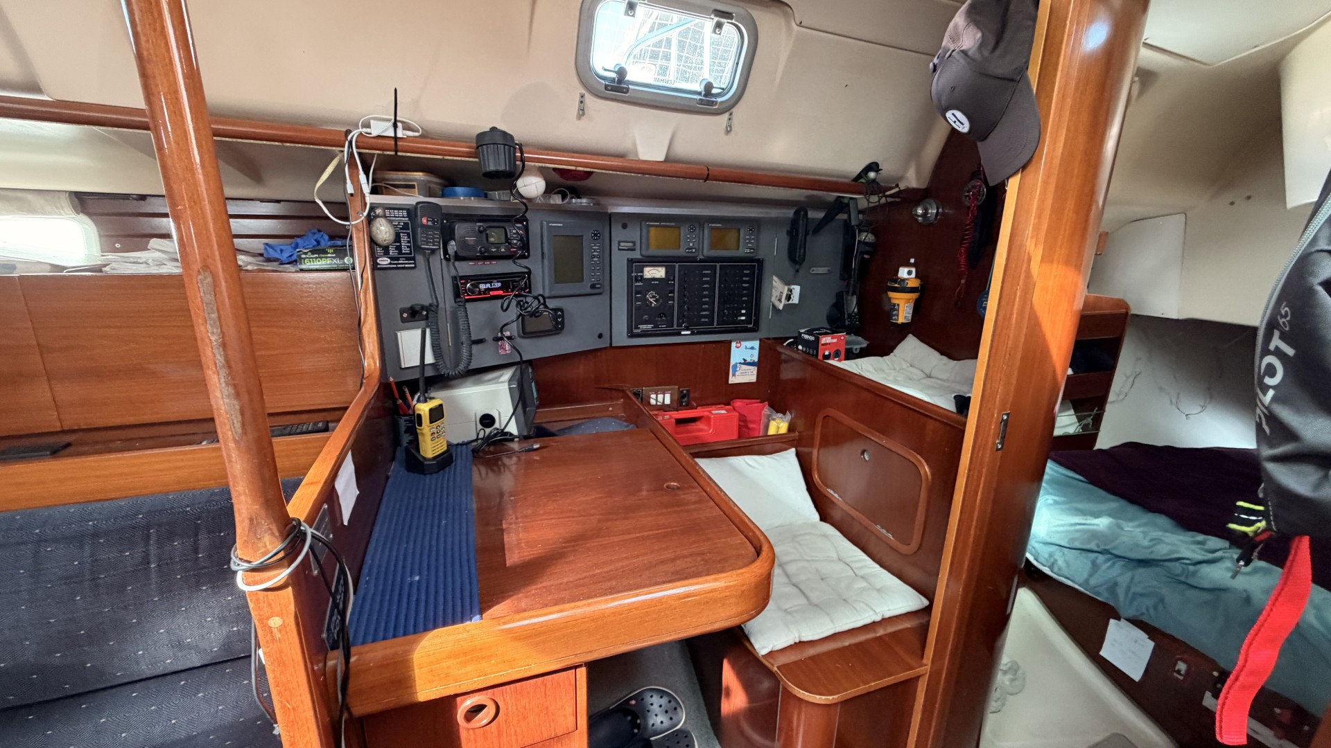 BENETEAU - OCEANIS 400 à vendre
