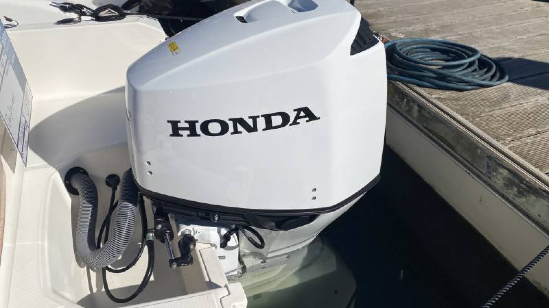 WHITE SHARK - 210 CC à vendre