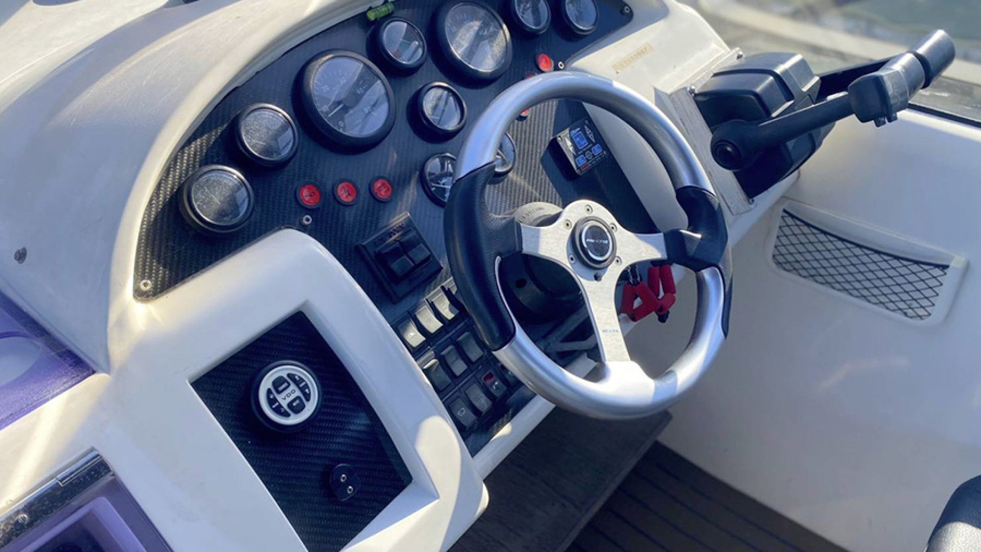 RIVIERA - PRINCESS 32 à vendre