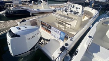 WHITE SHARK - 210 CC à vendre